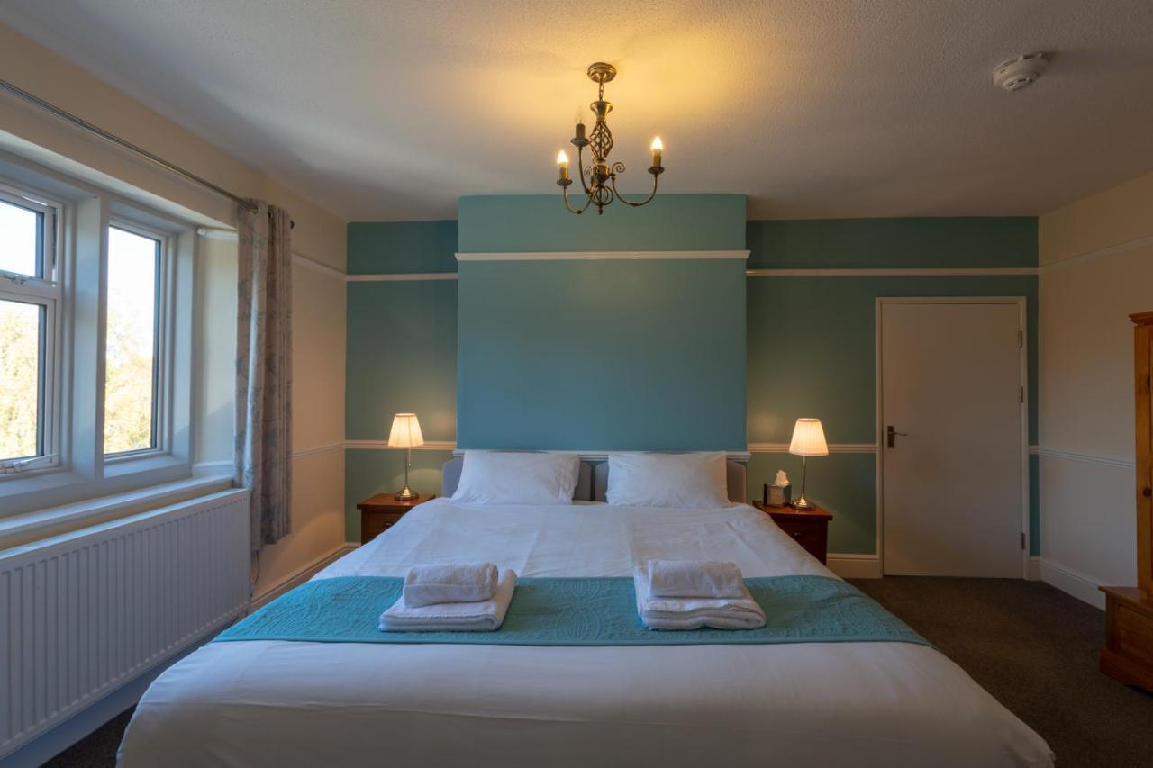 The Beacon & Railway Hotel Stonehouse  Ngoại thất bức ảnh
